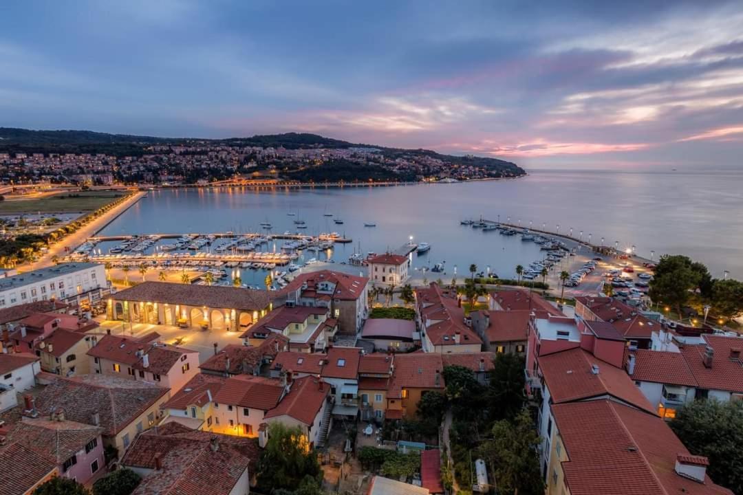Apartma Lavanda Capodistria Esterno foto